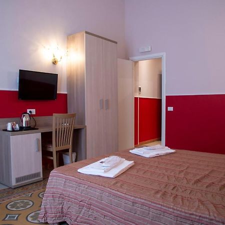 Domus Napoleone Hotel Roma Ngoại thất bức ảnh