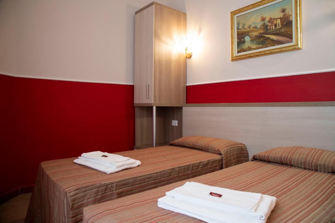 Domus Napoleone Hotel Roma Ngoại thất bức ảnh