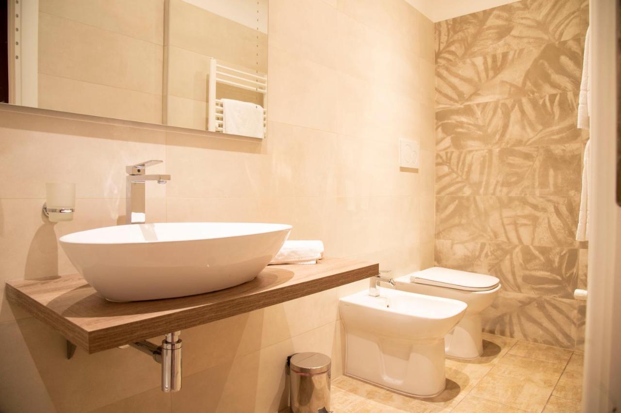 Domus Napoleone Hotel Roma Ngoại thất bức ảnh