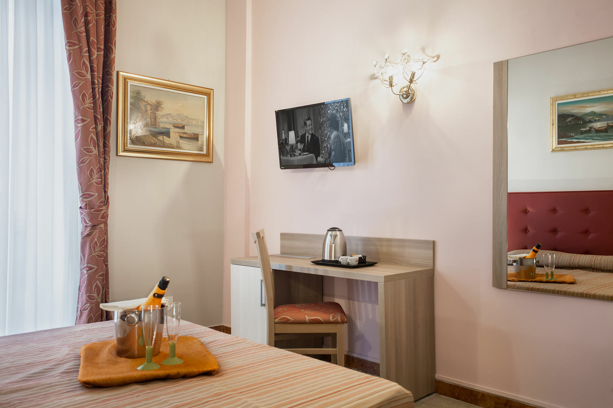 Domus Napoleone Hotel Roma Ngoại thất bức ảnh